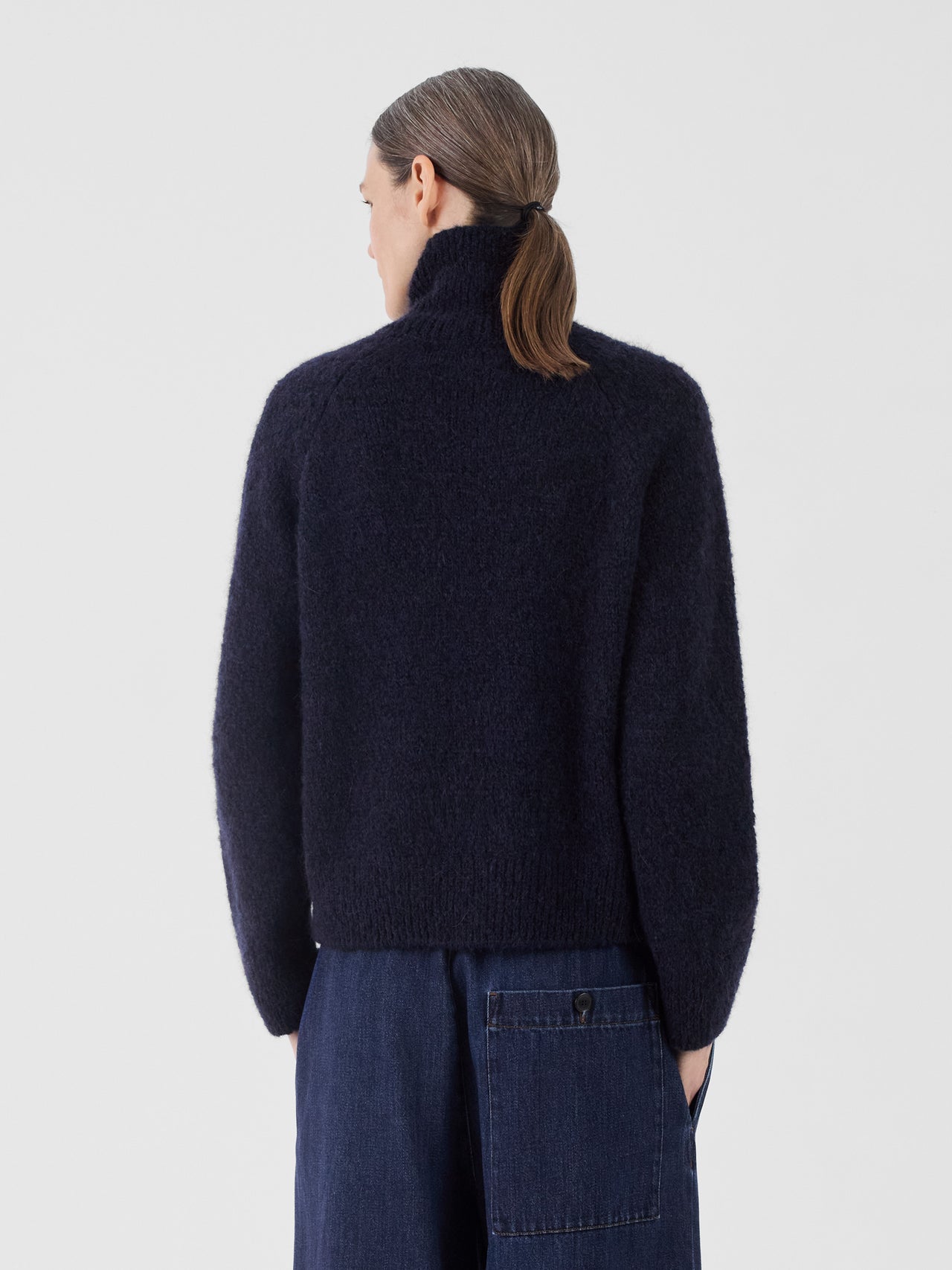 Amae Sweater